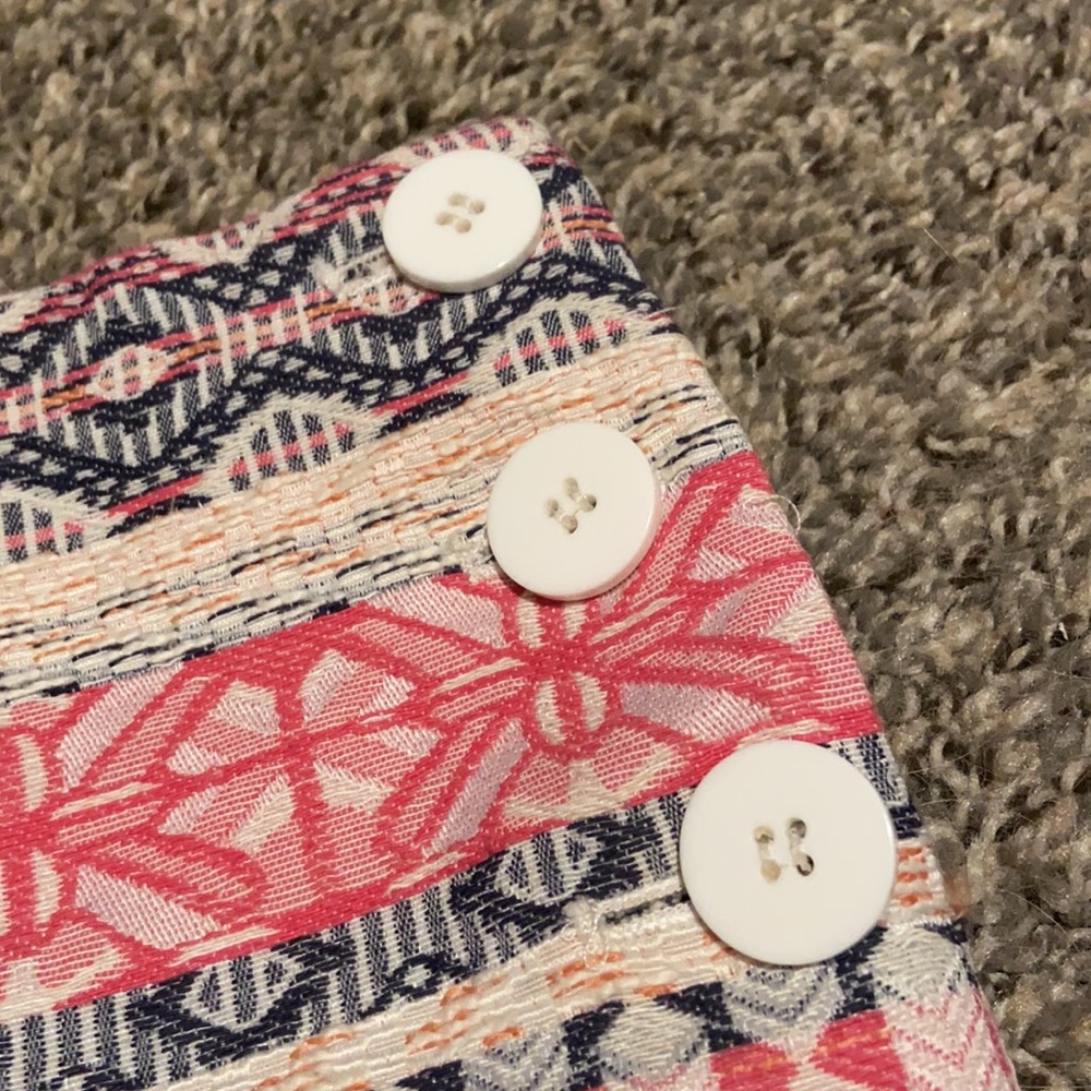 Chelsea & Violet Shorts - Picture 3 of 3